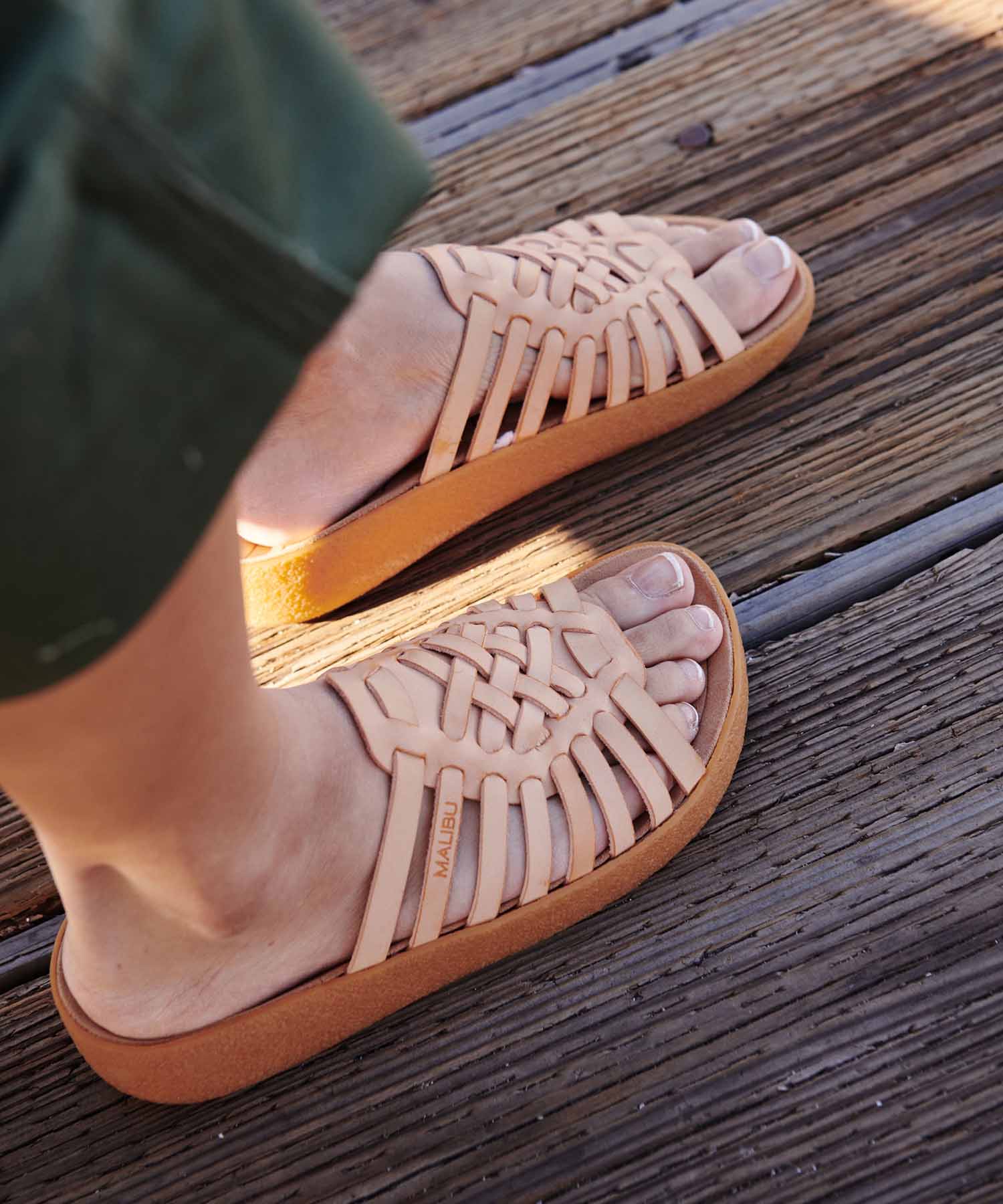 COVE SLIDE TAN/TAN – malibusandals.jp
